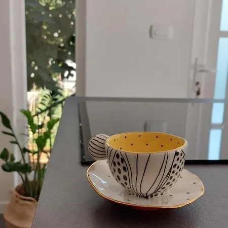 Apartment Cherry On