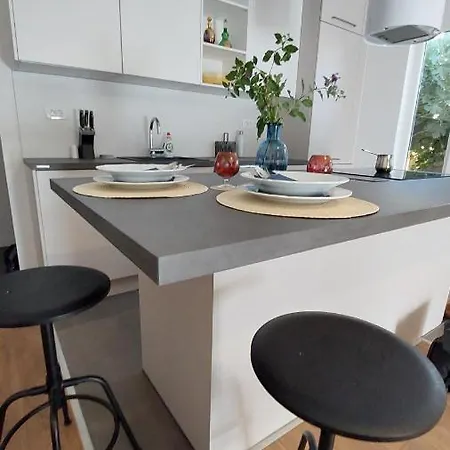 Cherry On Apartment